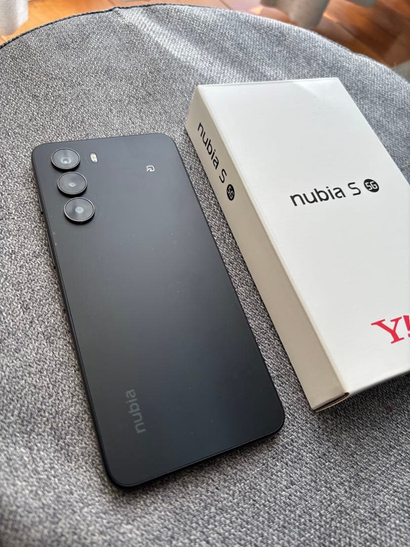 Nubia S ブラック 3カメラ 本体
