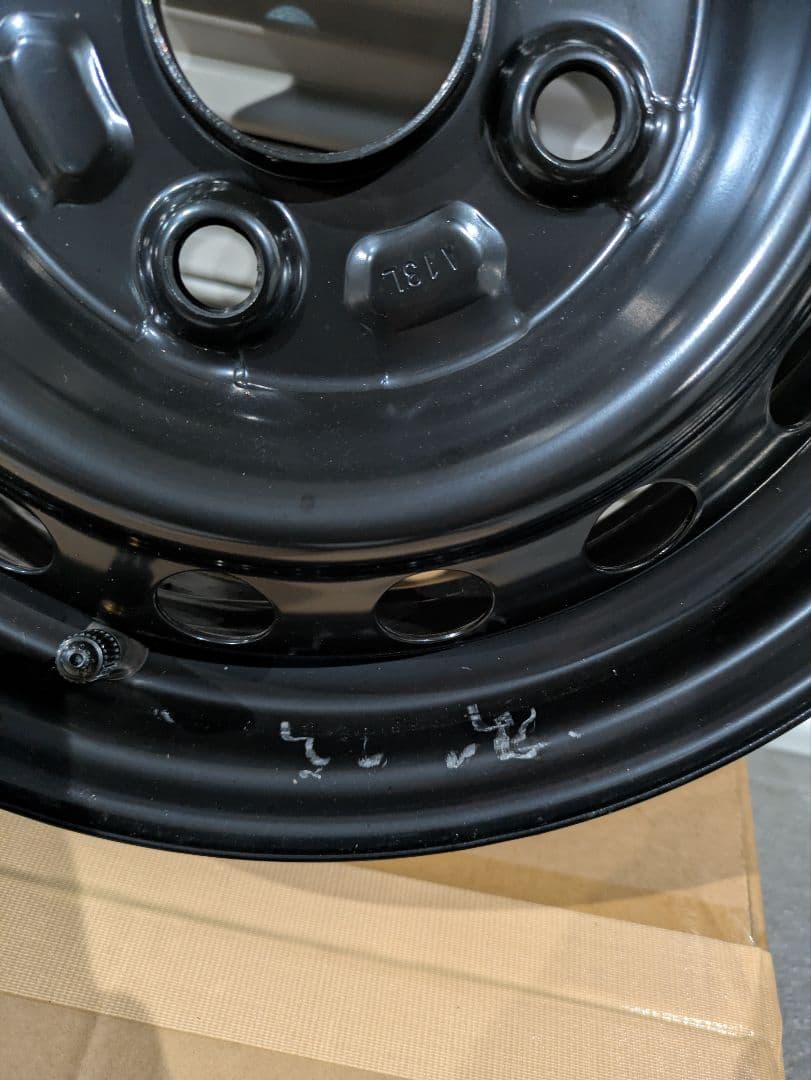 ダイハツ純正　アトレー、ハイゼットカーゴ　鉄チンホイール✕４