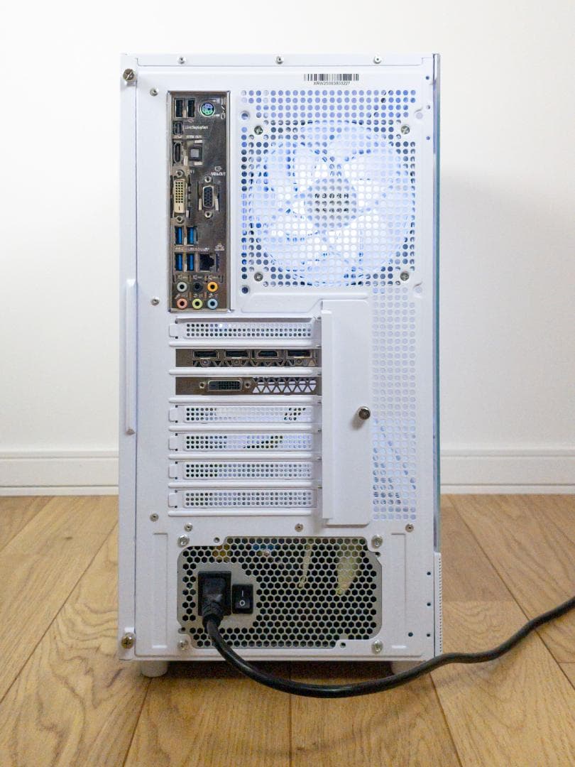 白ゲーミングPC i7 4770/GTX1060/Office2021