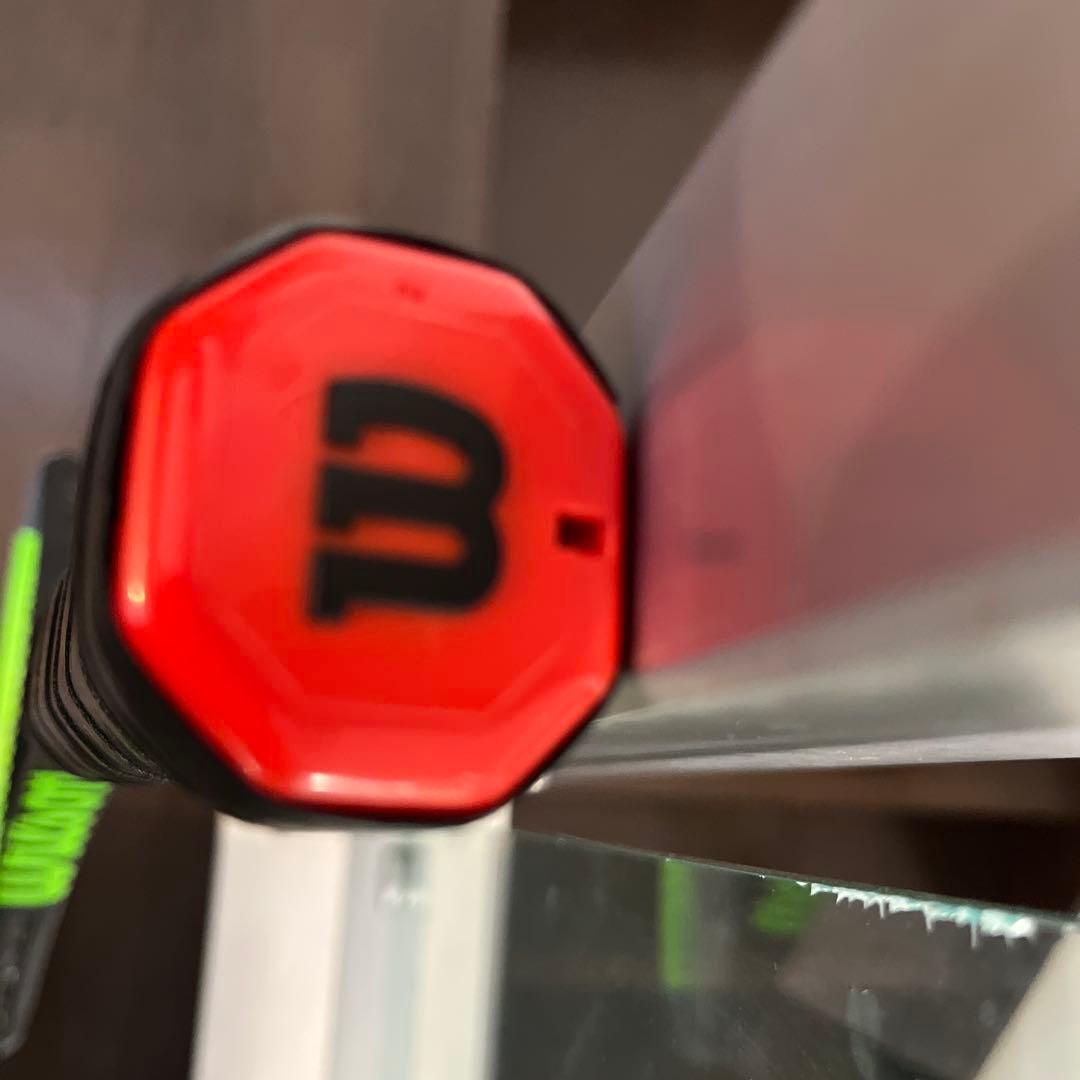 ウィルソン　ブレード　98 v7 ラケット 18×20 おまけ付き グリップ2