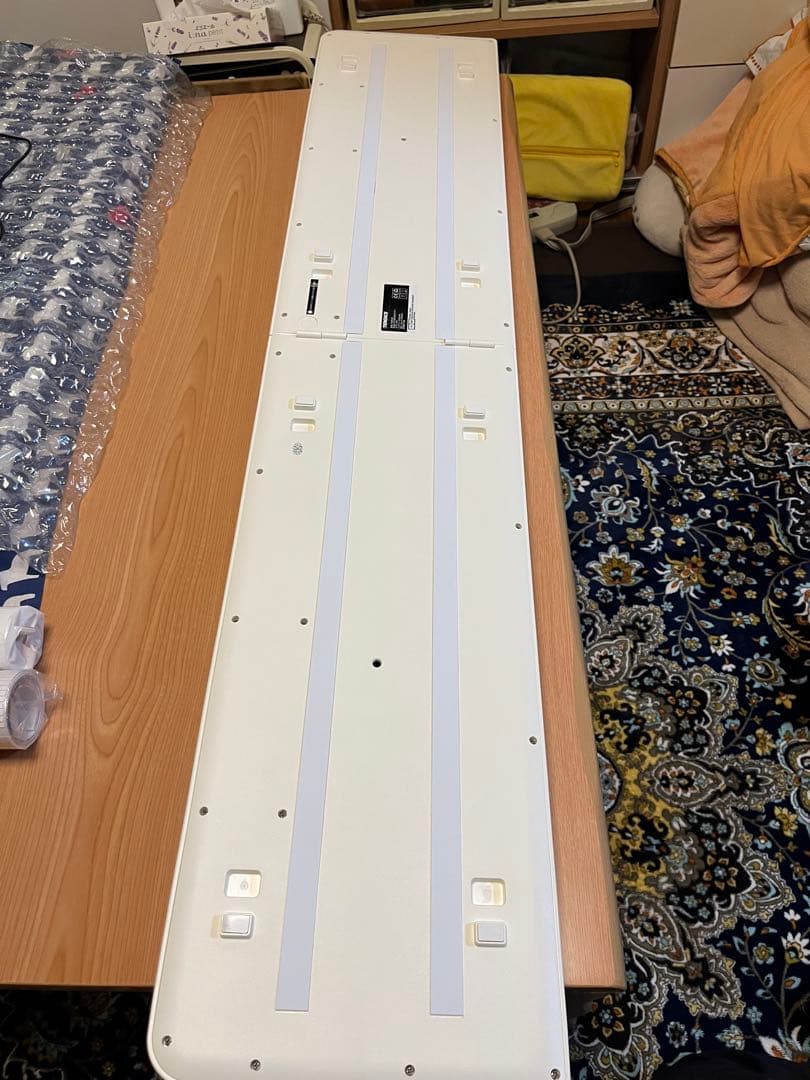 TERENCE V50 ホワイト 電子ピアノ　88鍵盤