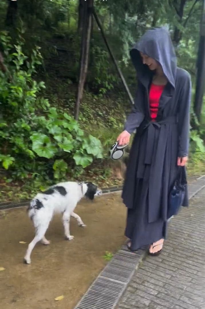 専用です‼️IVY I'M NAVY ✨Waterproof Coat✨新品同様