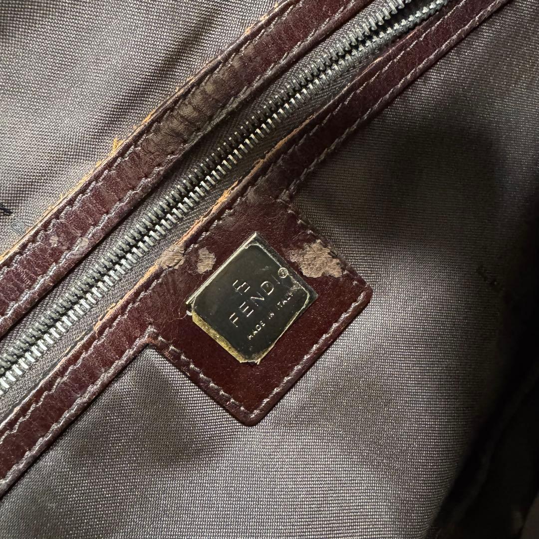 FENDI フェンディ　ショルダーバッグ　ズッカ　FF金具　バケット