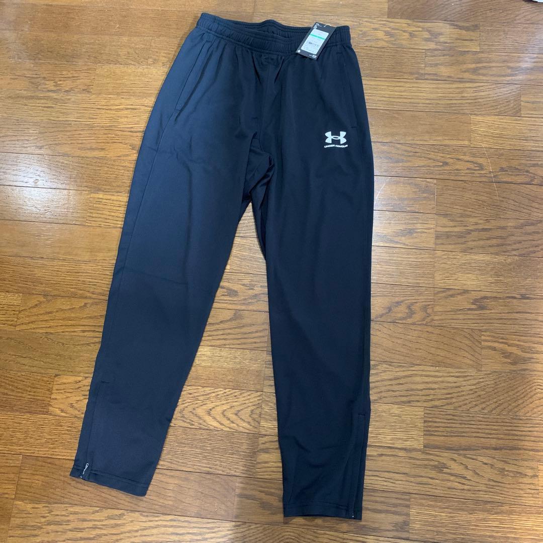 アンダーアーマー スポーツウェア ジャージ 上下セット　(上)M (下)L