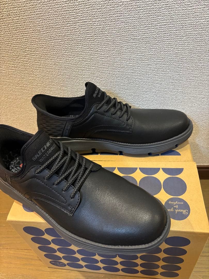 SKECHERS ガルザ　カーリン　防水