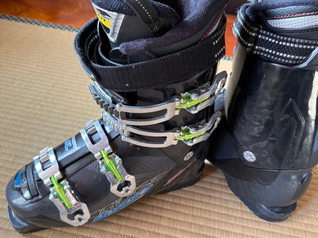 す*♪様 スキー ブーツ