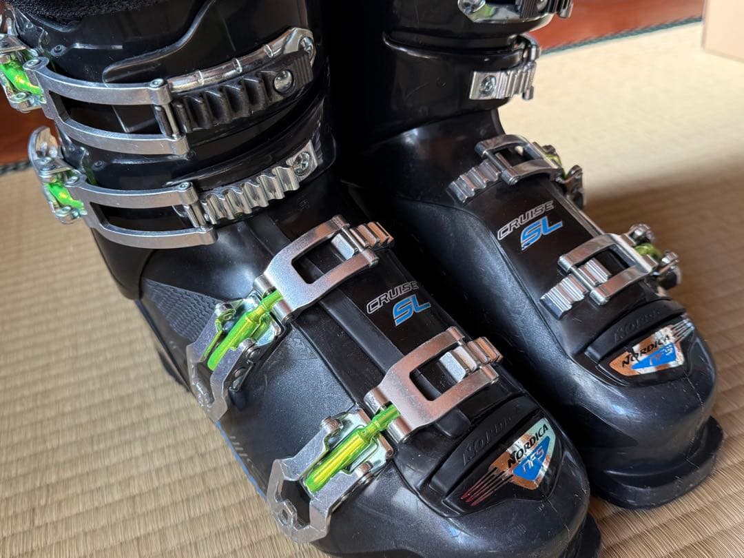 す*♪様 スキー ブーツ