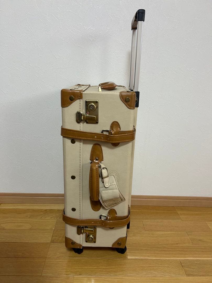 ユーラシアトランク　キャリーケース