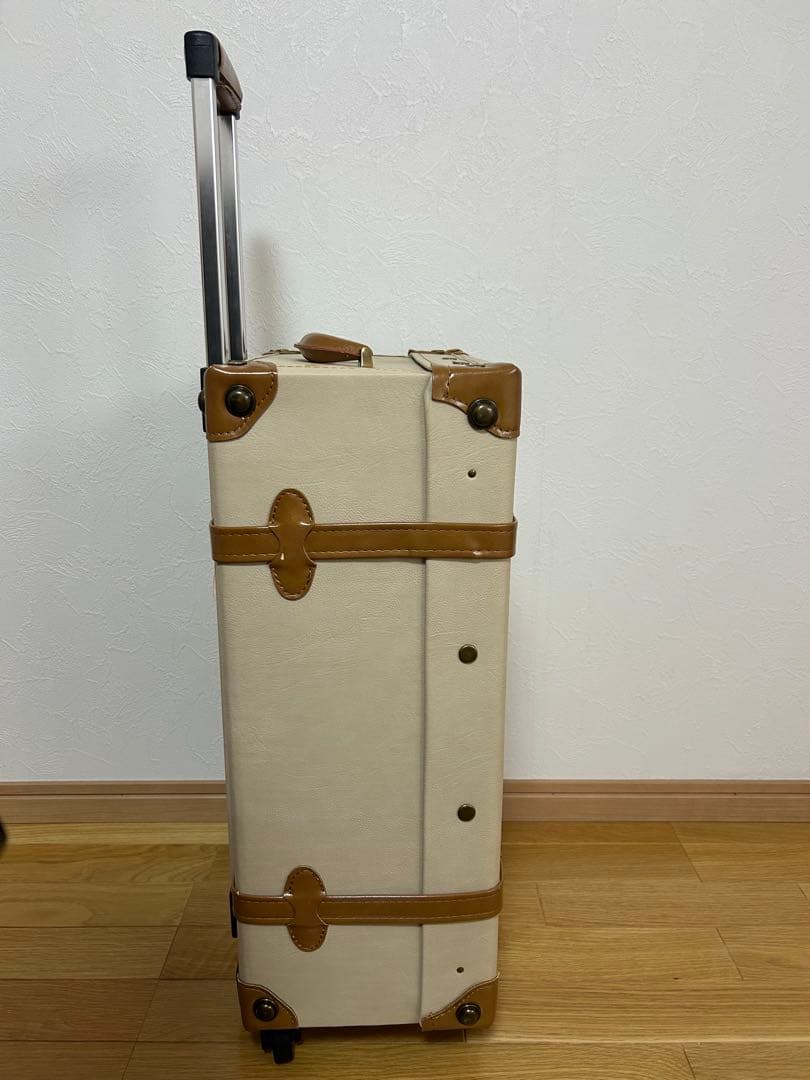 ユーラシアトランク　キャリーケース