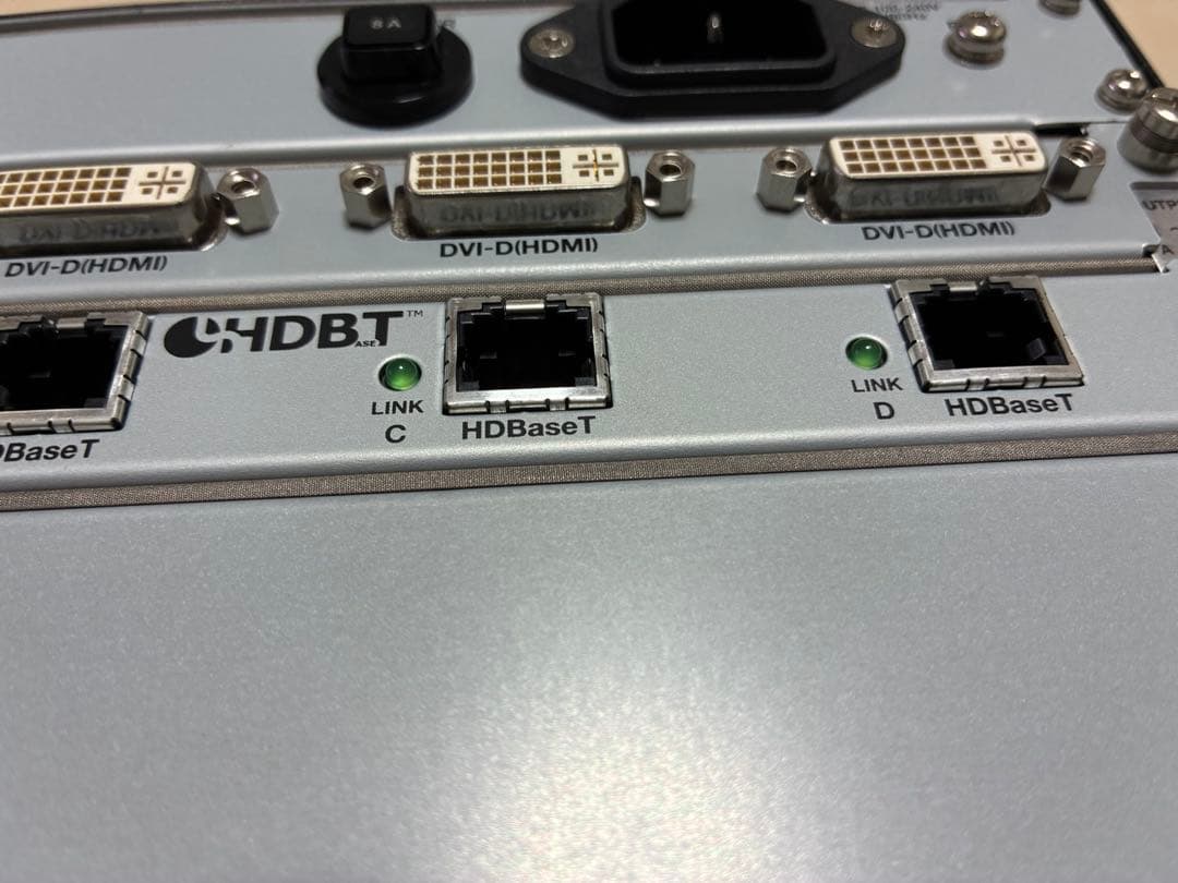 IDK FDX-08 モジュラー型デジタルマトリクススイッチャー