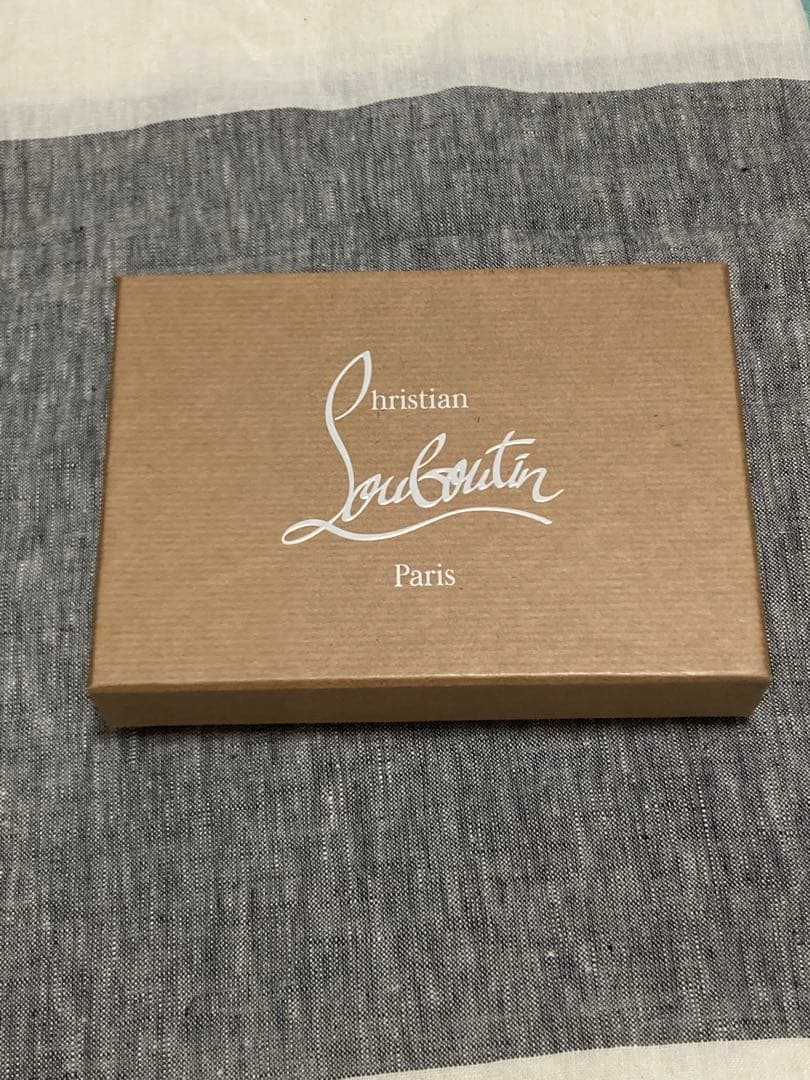 クリスチャンルブタン　カードケース