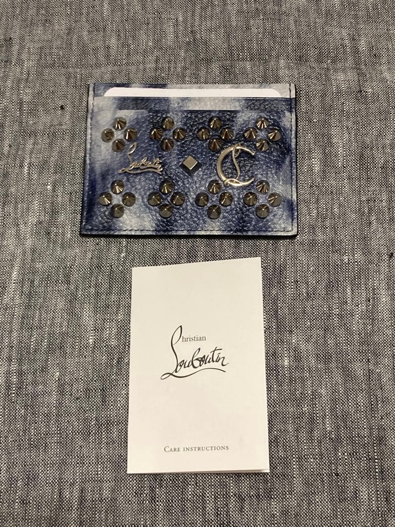 クリスチャンルブタン　カードケース