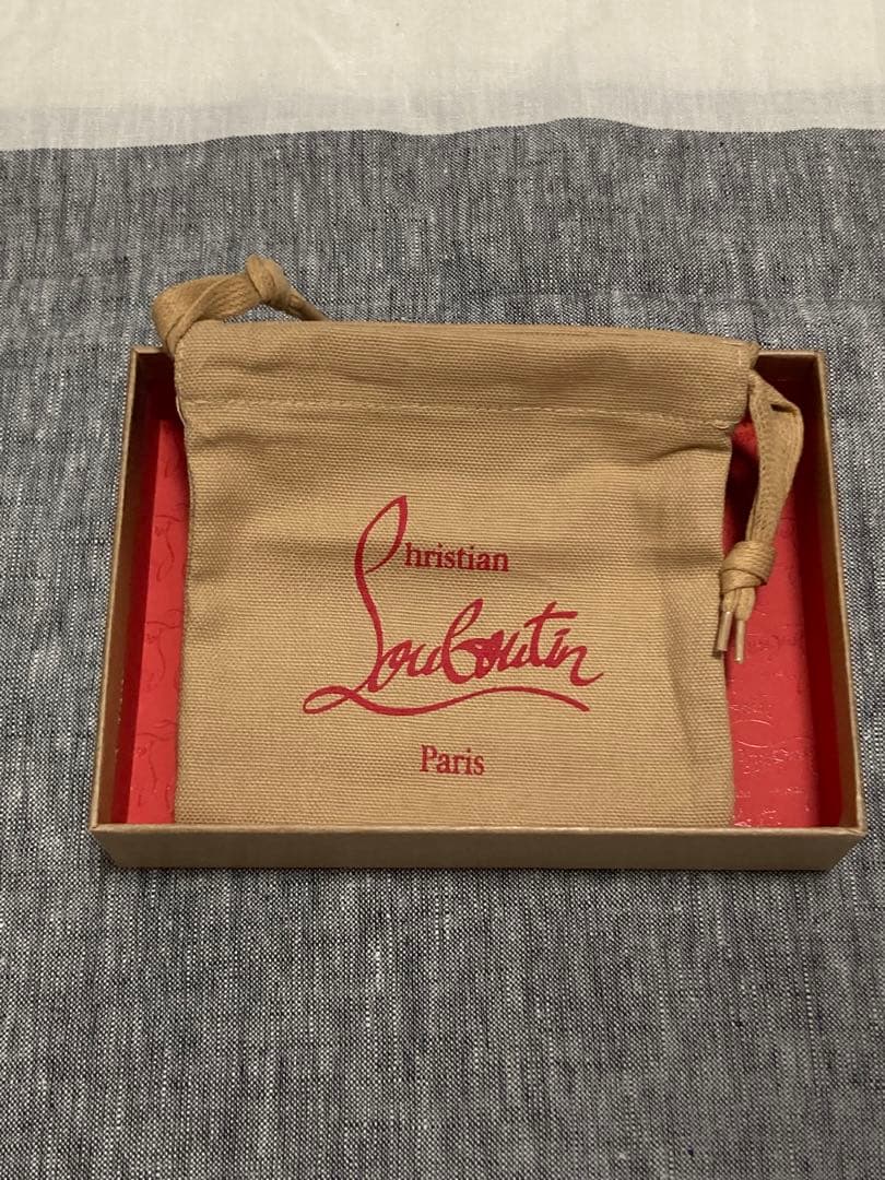 クリスチャンルブタン　カードケース