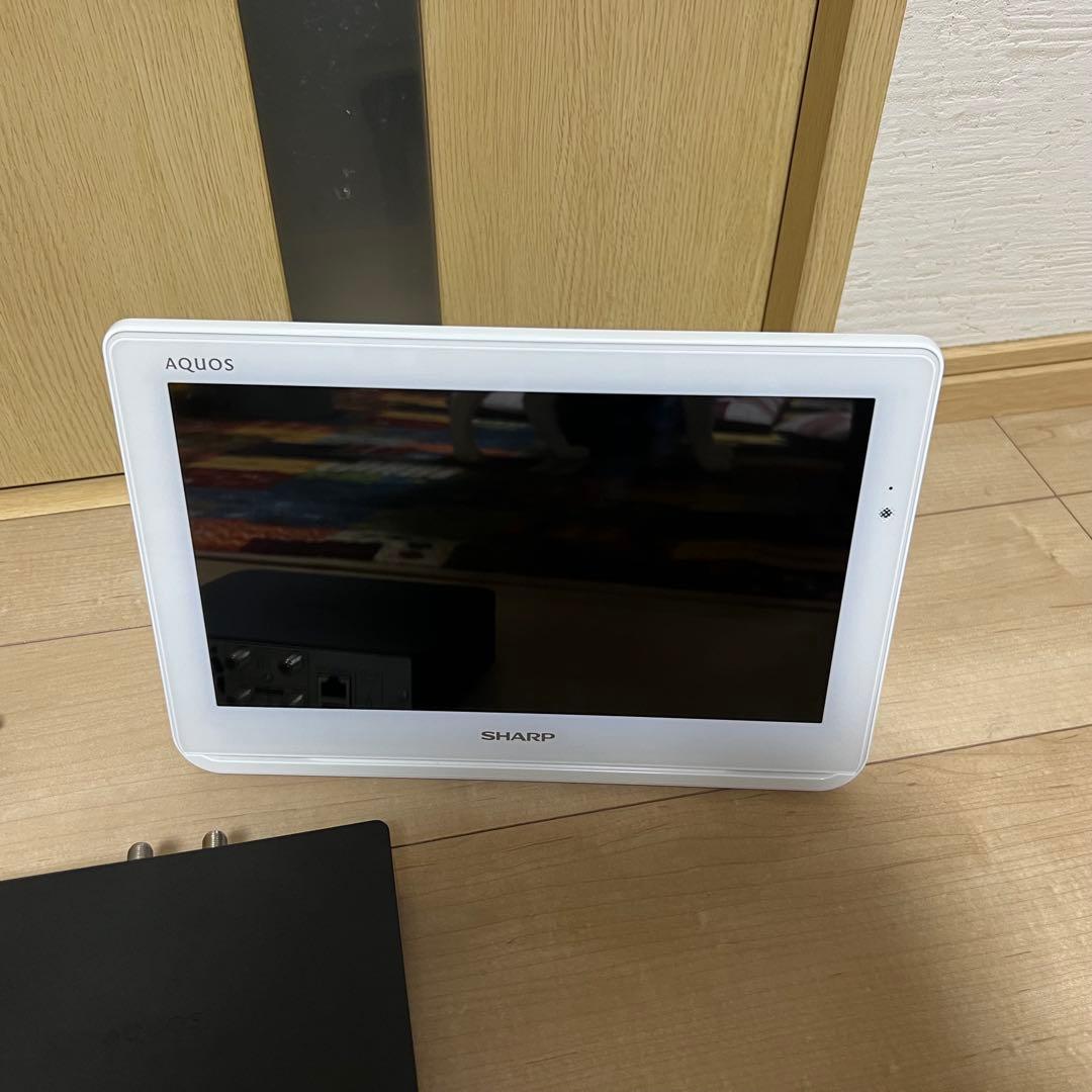 【美品】シャープ ポータブル液晶テレビ AQUOS ホワイト 2T-C12AF