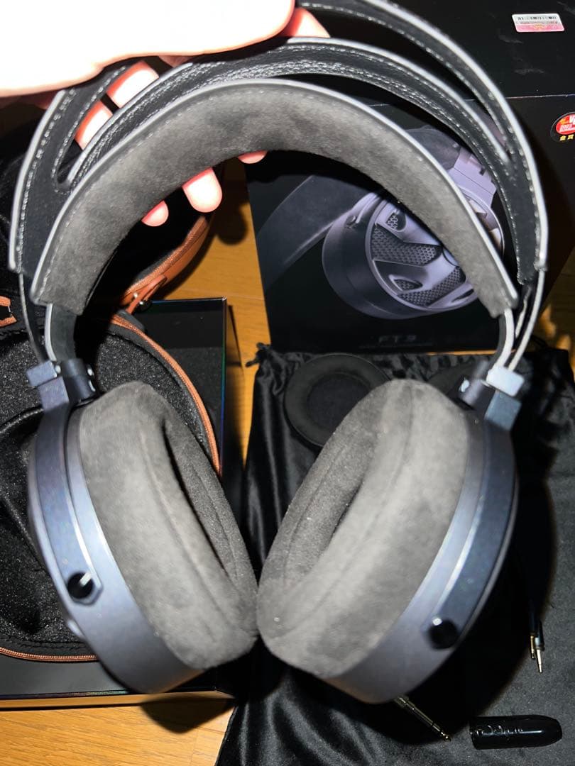 ヘッドホン FiiO FT3