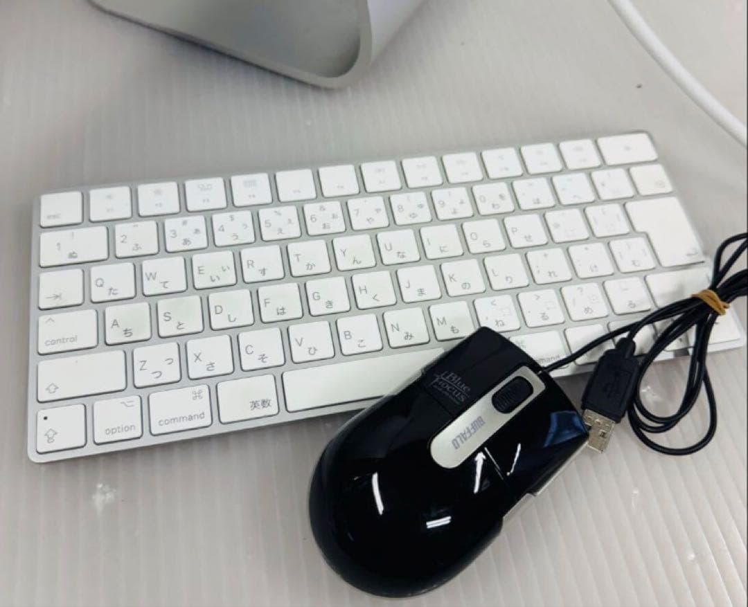 10h56 Apple iMac A2116 Core i3 メモリ8GB