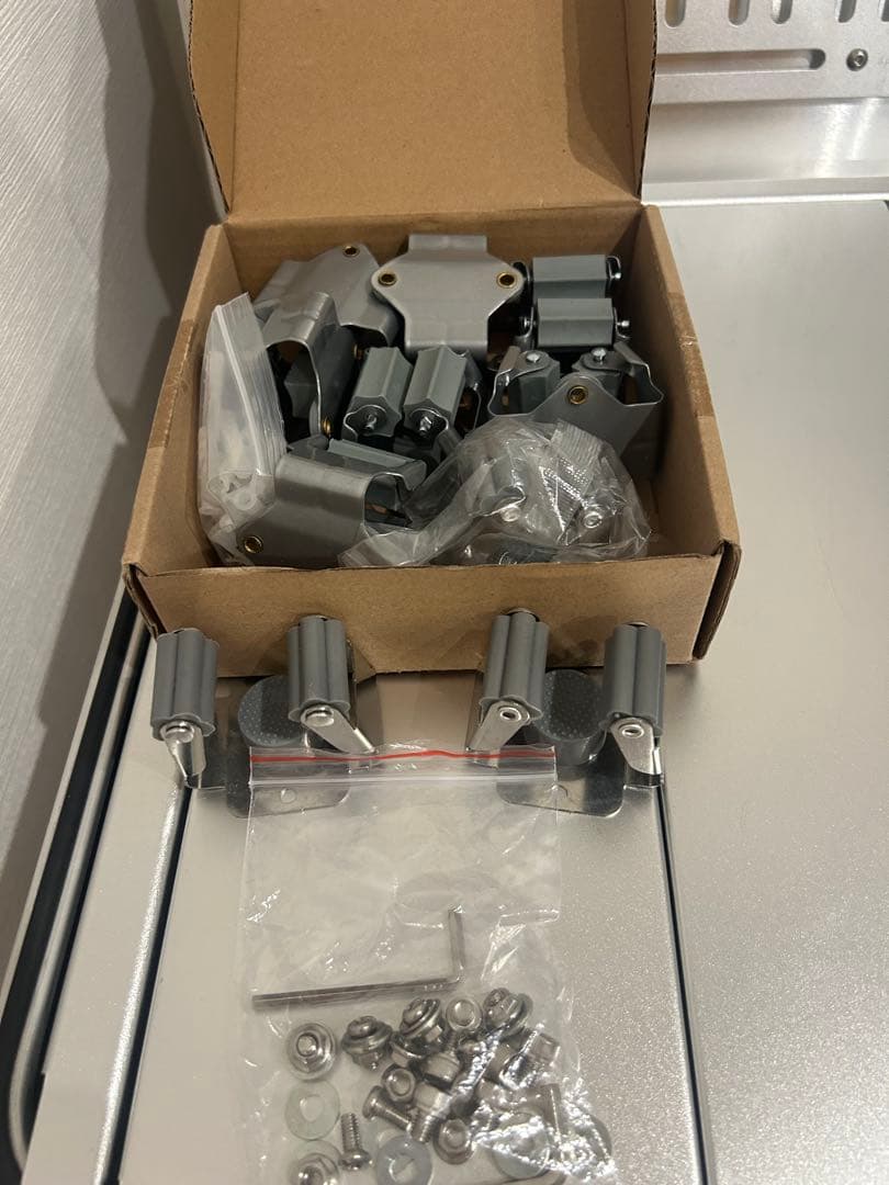 CAMVIL(ケムビル) アルミコンテナ カスタム 60Ｌ シルバー