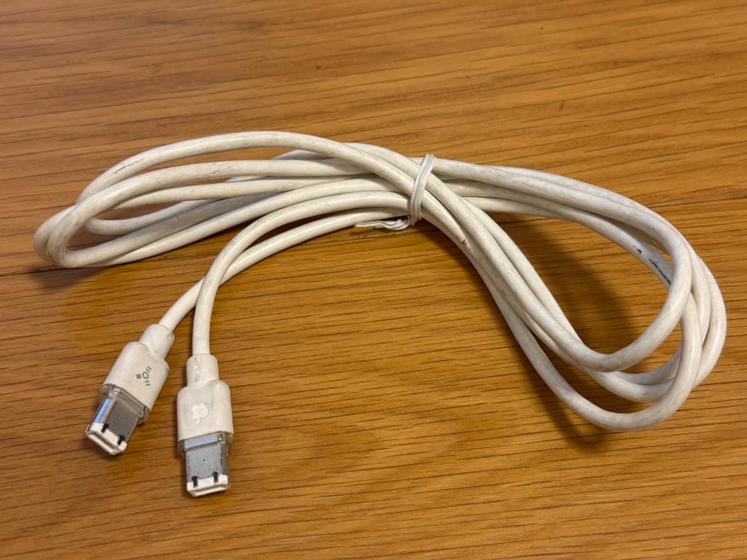 Apple iPod 初代（容量5G）完動品　傷あり