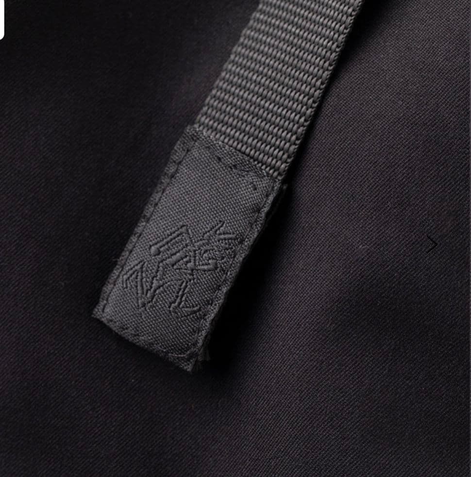 新品　GRAMICCI×Begin テーパードスラックスパンツ M　ブラック