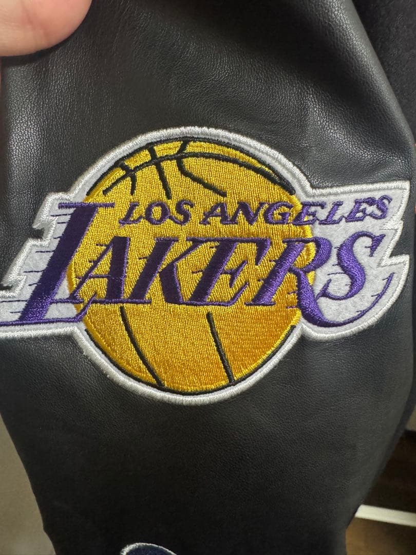 ◼️激レア✨ ◾︎ニューエラ◾︎NBA ◾︎レザースタジャン