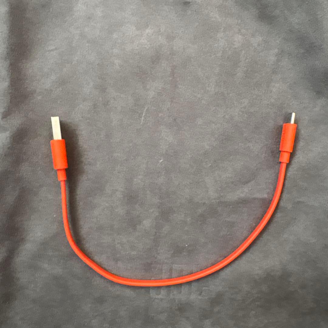 sss　『美品』JBL LIVE770NCヘッドホン