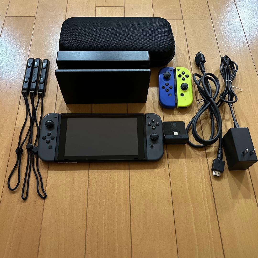 【値下げしました‼︎】Nintendo Switch 本体 グレー　付属品あり