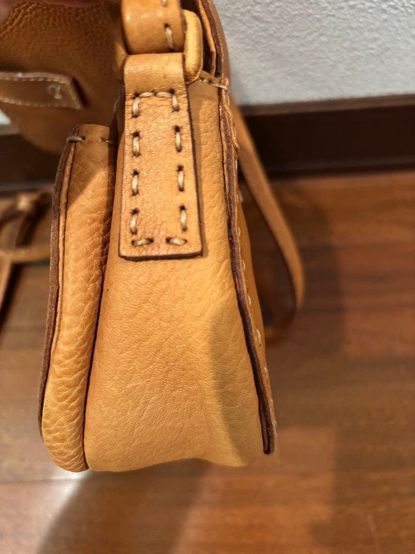 ⭐︎genten ゲンテン⭐︎ショルダーバッグ