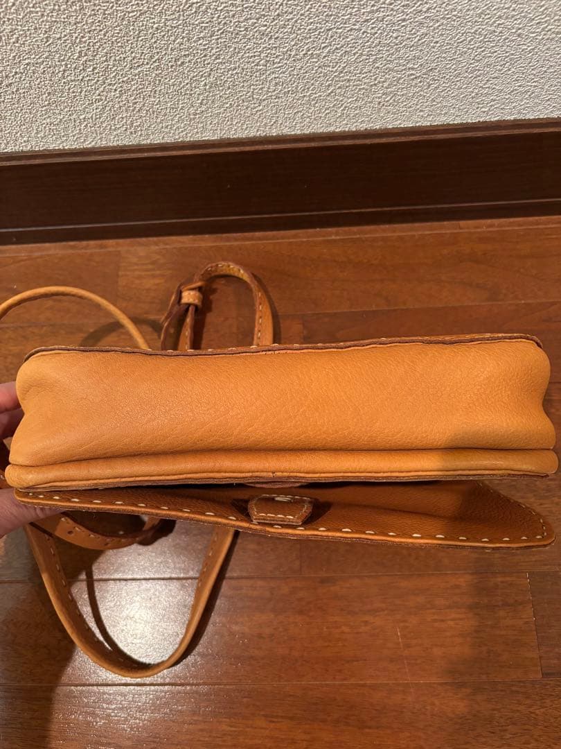 ⭐︎genten ゲンテン⭐︎ショルダーバッグ