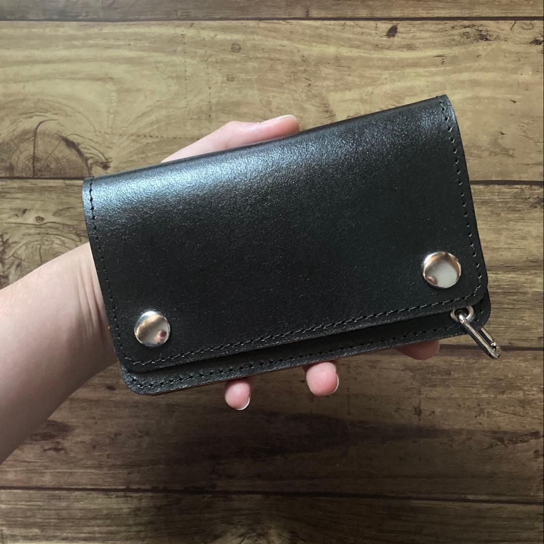 【お札を折らずに収納】カウレザー トラッカーウォレット150（ミドル）2.5層