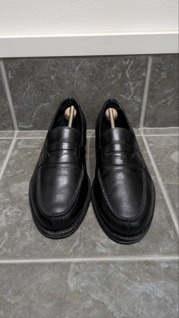 ジャランスリウァヤ　ブラックレザー ローファー 　8 1/2