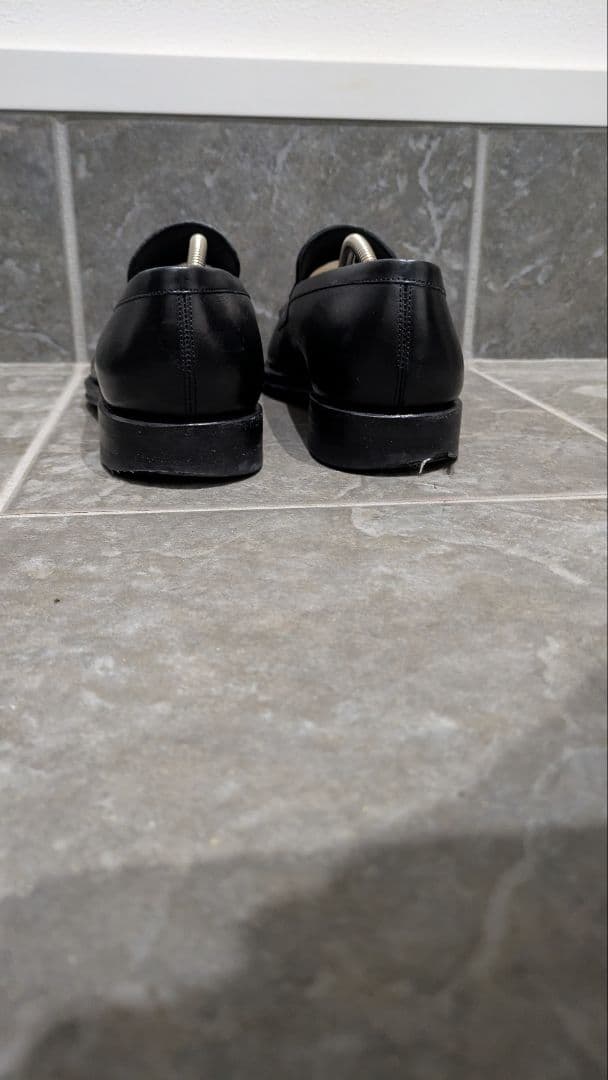 ジャランスリウァヤ　ブラックレザー ローファー 　8 1/2