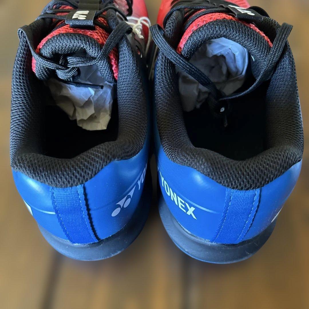 ヨネックス　ユニテニスジュース　パワークッションエアラスダッシュ4GC 26.5