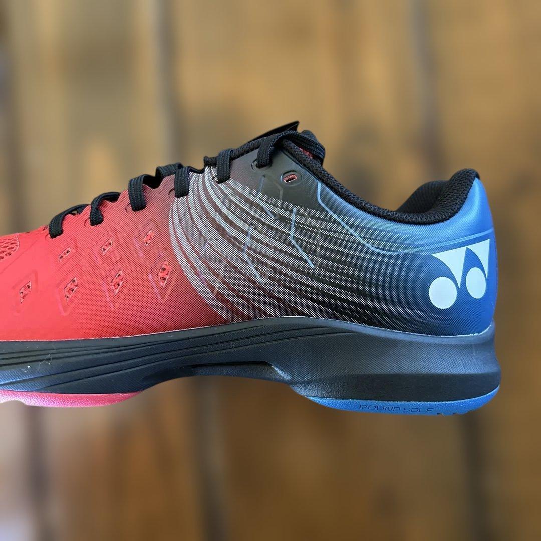 ヨネックス　ユニテニスジュース　パワークッションエアラスダッシュ4GC 26.5