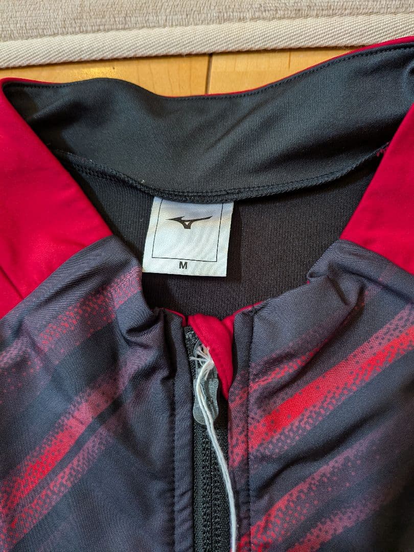 名古屋グランパストレーニングジャージ新品タグ付き