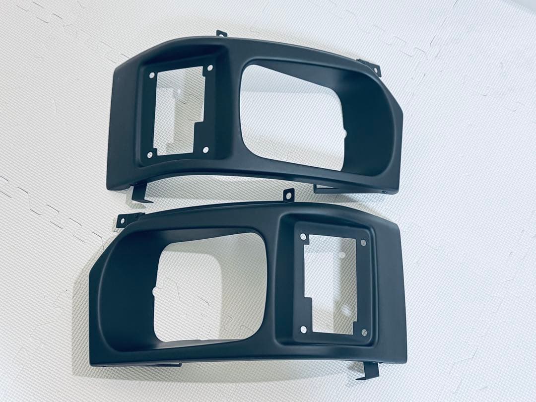 【新品】　ハイエース　角目キット　レジアスエース　ヘッドライト　左右セット