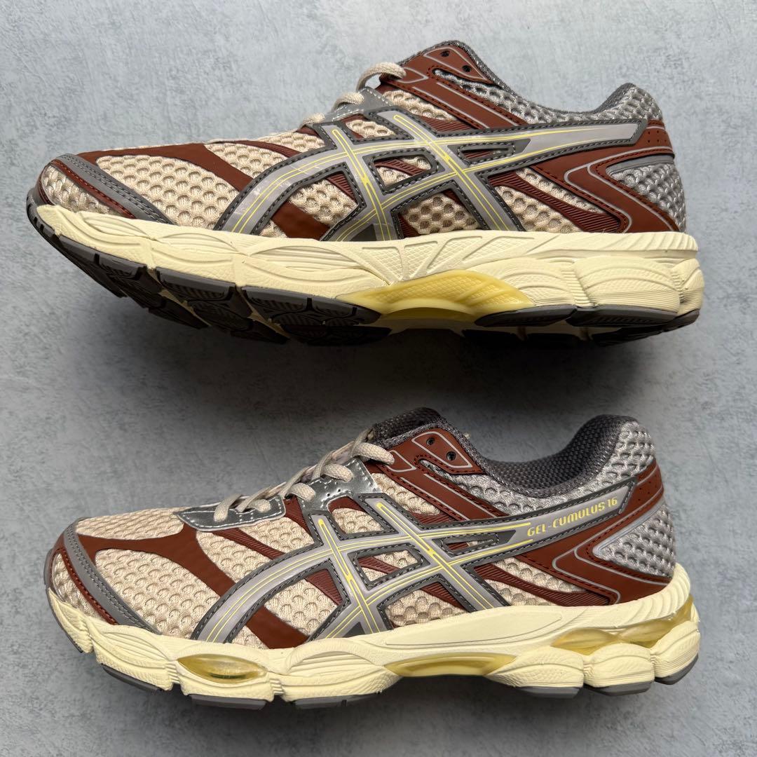 アシックス エミ 別注 GEL-CUMULUS 16