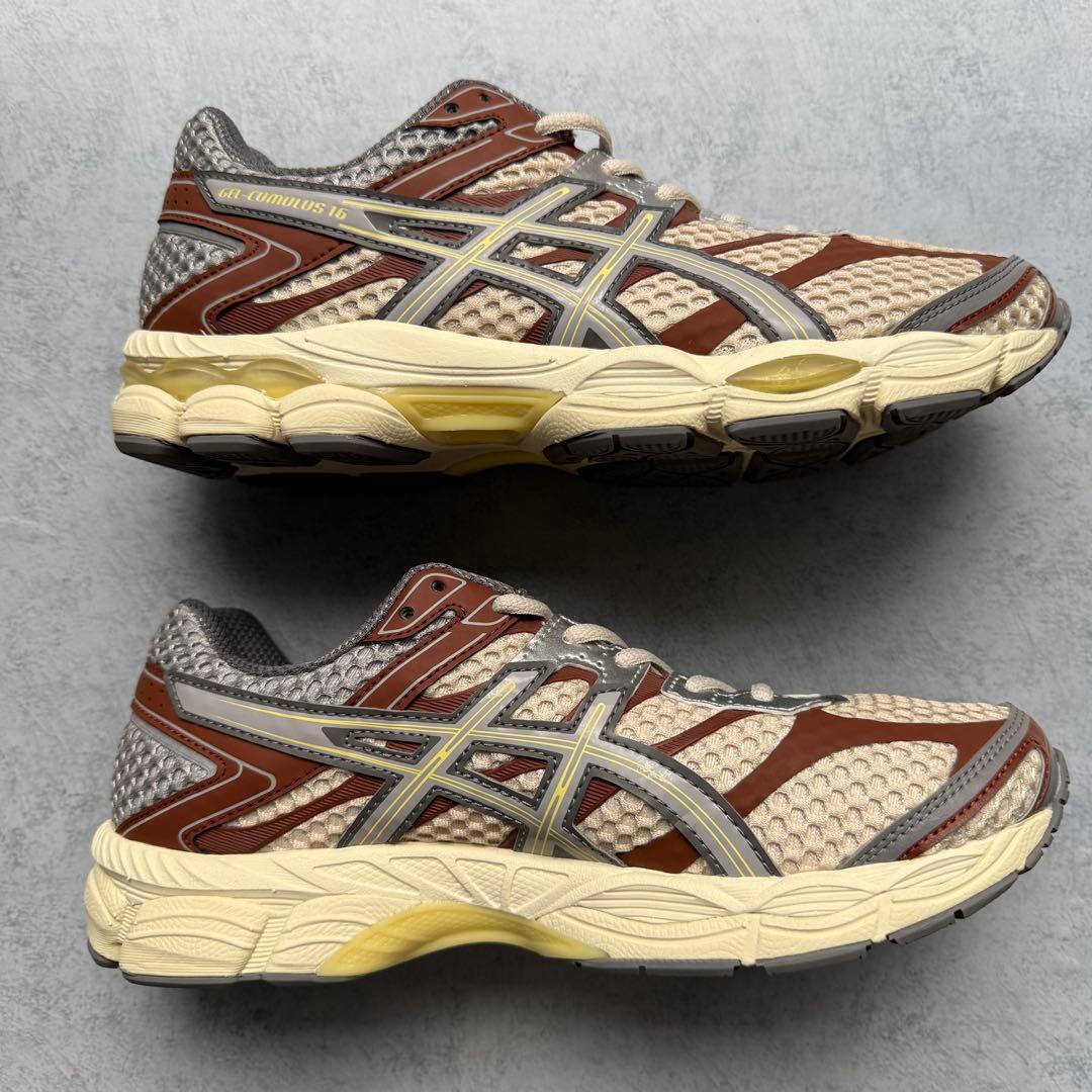 アシックス エミ 別注 GEL-CUMULUS 16