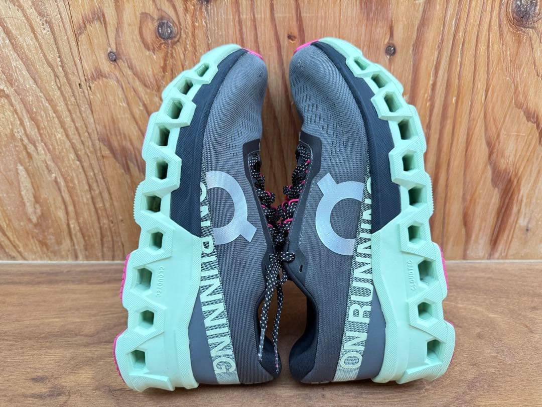 On クラウドモンスター2 26.0cm