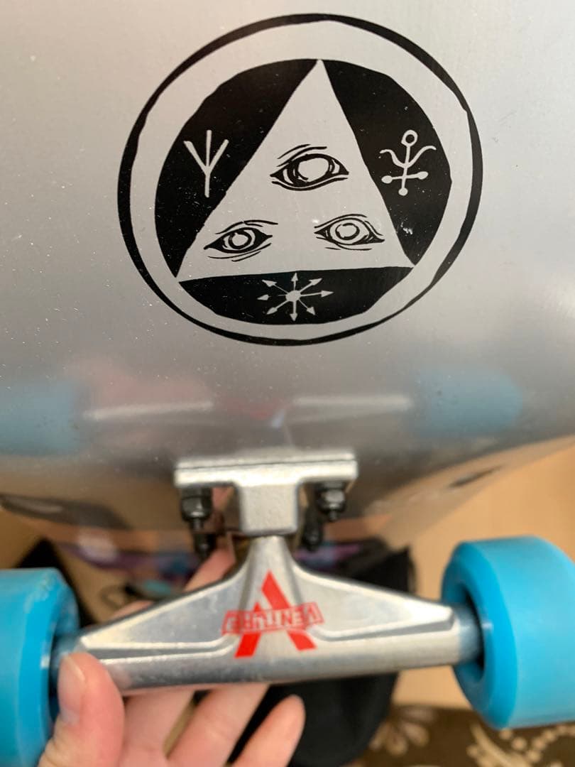 スケボーWelcome ＋ウィール＋Mark Gonzalesスケートケース付き