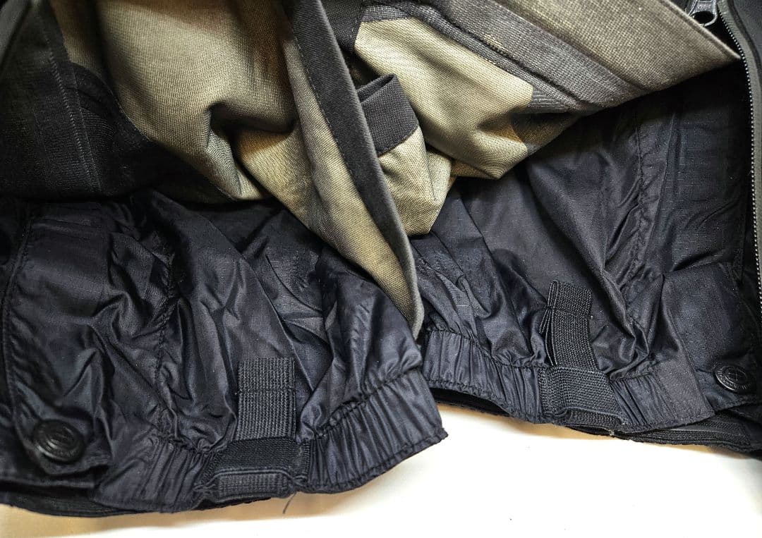 mont・bell　GORE-TEX　コラボ アルパインサーマシェル パンツ　S