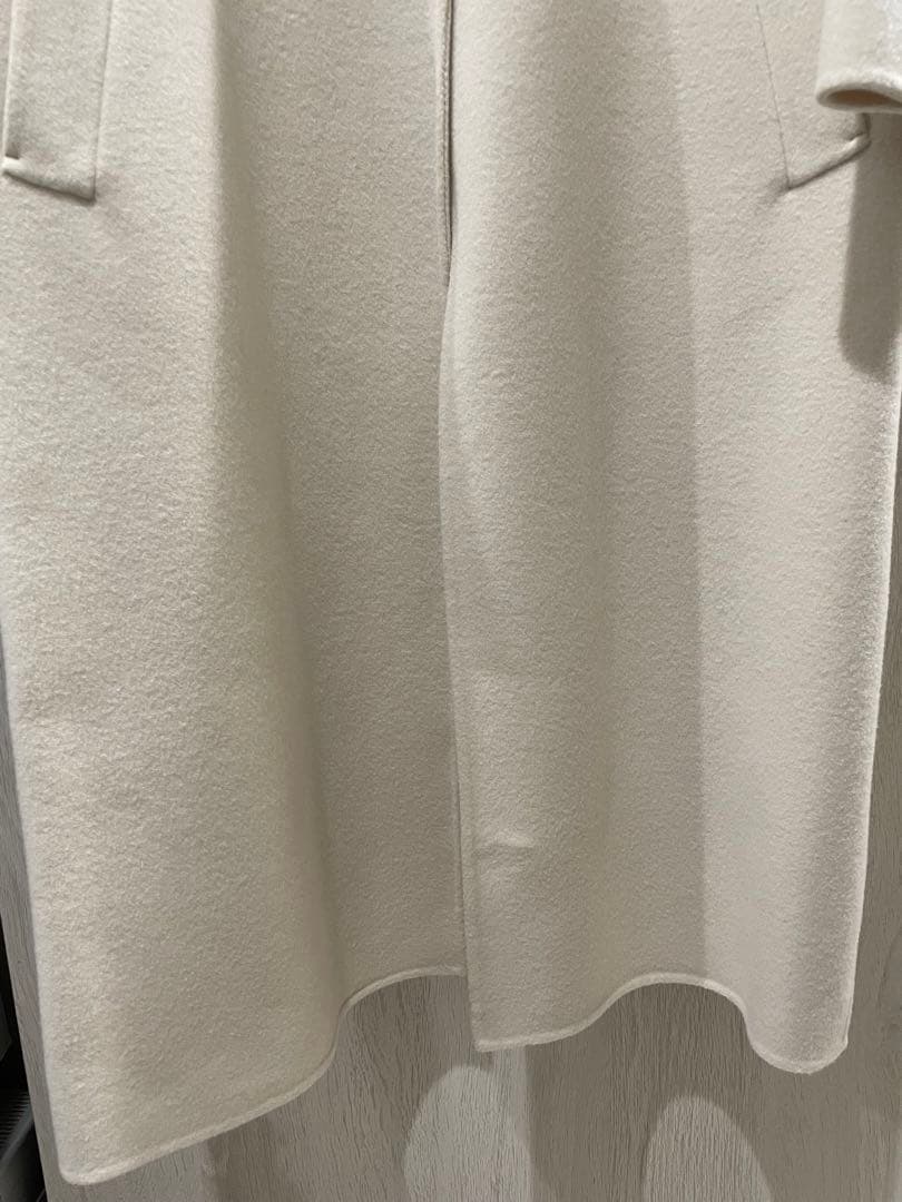 【新品未使用・タグ付き‼︎】23区/レディース/チェスターコート/白/36サイズ