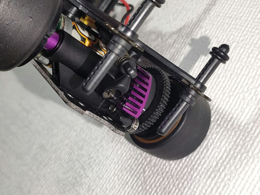 HPI マイクロRS4 1/18RCベルトドライブ4駆 メカ組込　マツダ RX7