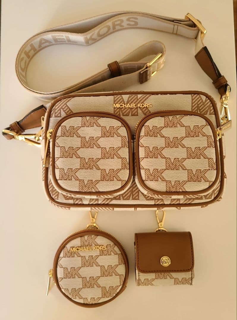 MICHAEL KORS　ショルダーバッグ