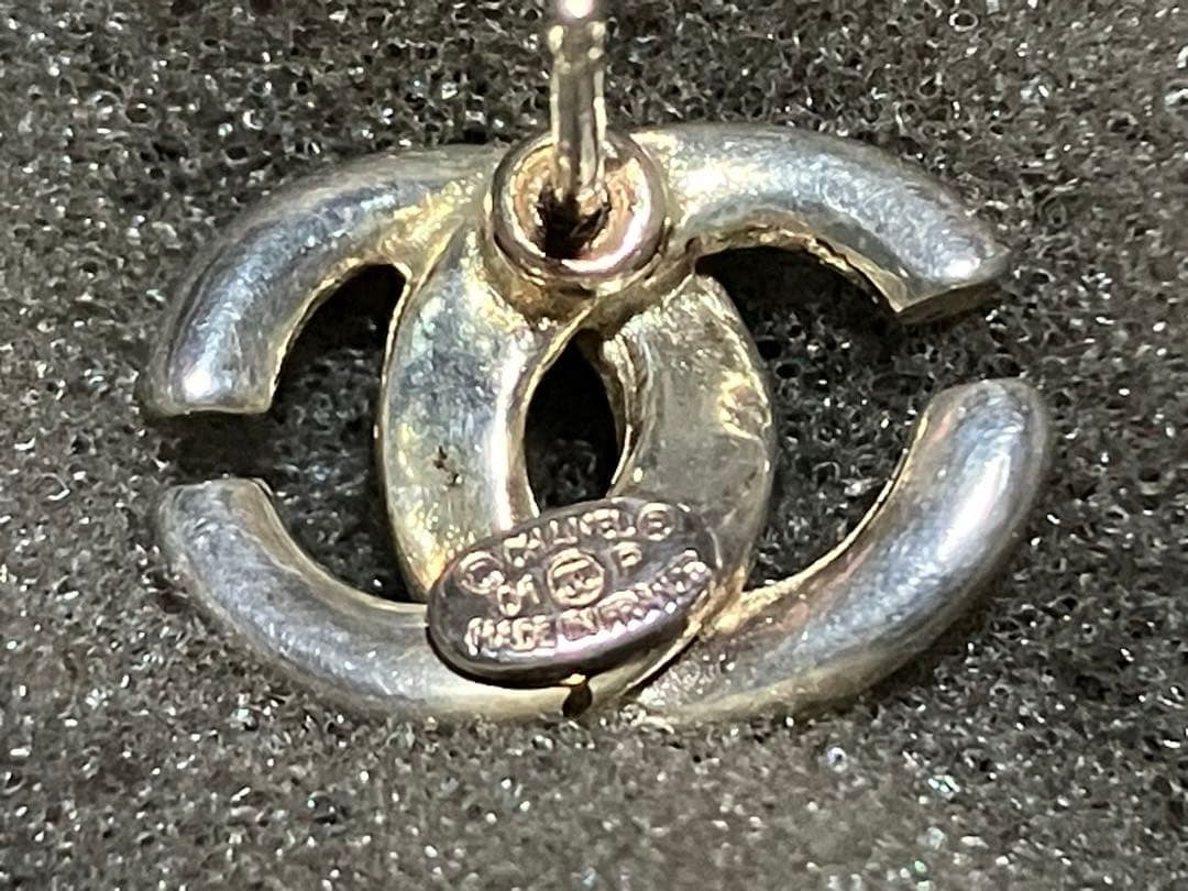 【CHANEL】　シルバーピアス