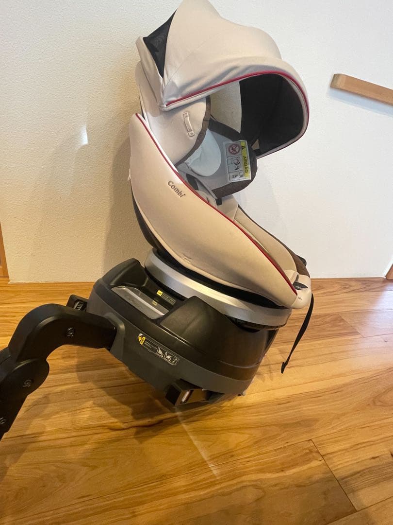 コンビ チャイルドシート ISOFIX CC-UID 044348 E4
