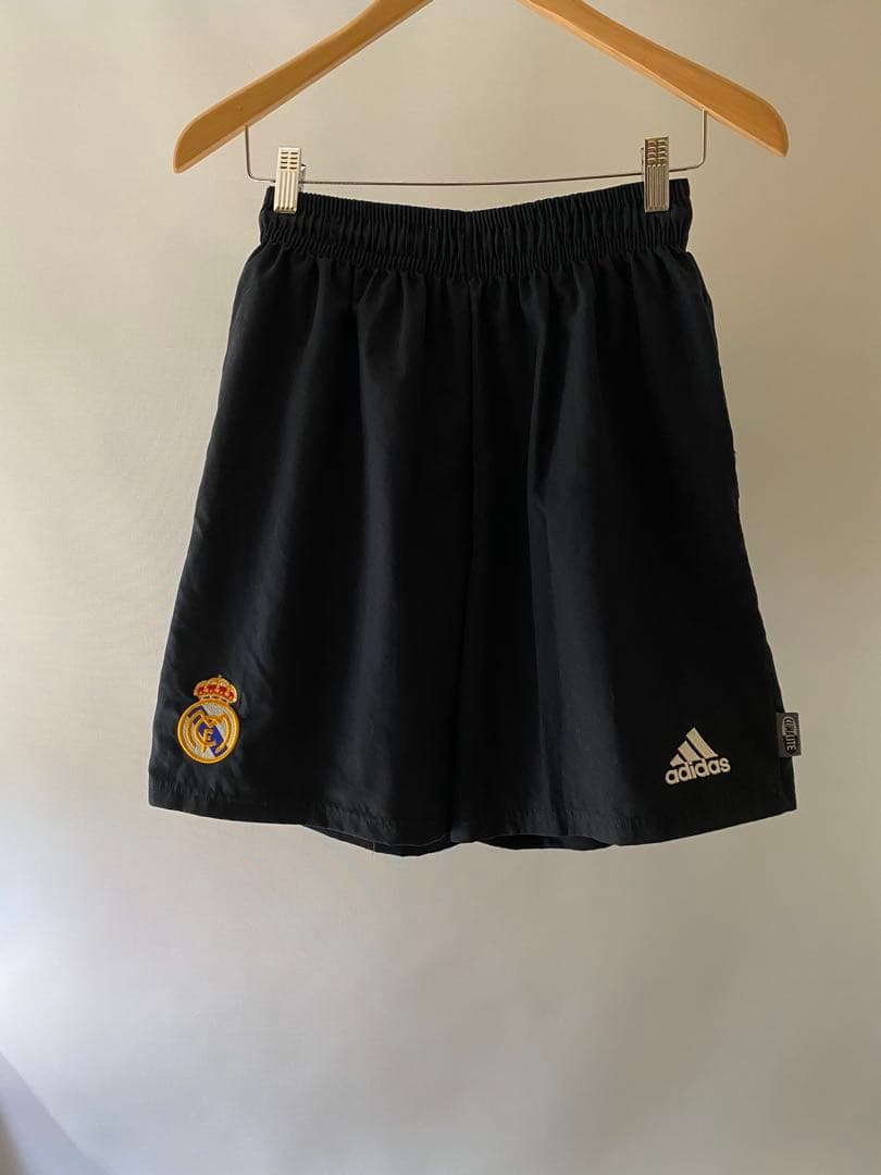 レアル・マドリード adidas 長袖シャツ＆ショーツ セット