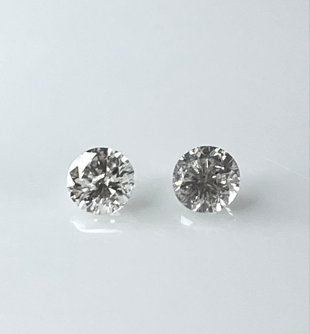 あーちゃん　K18天然ダイヤモンドピアス 計0.8 鑑別カード付き