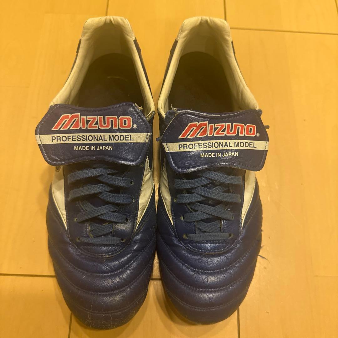 サッカーシューズ　モレリア限定色