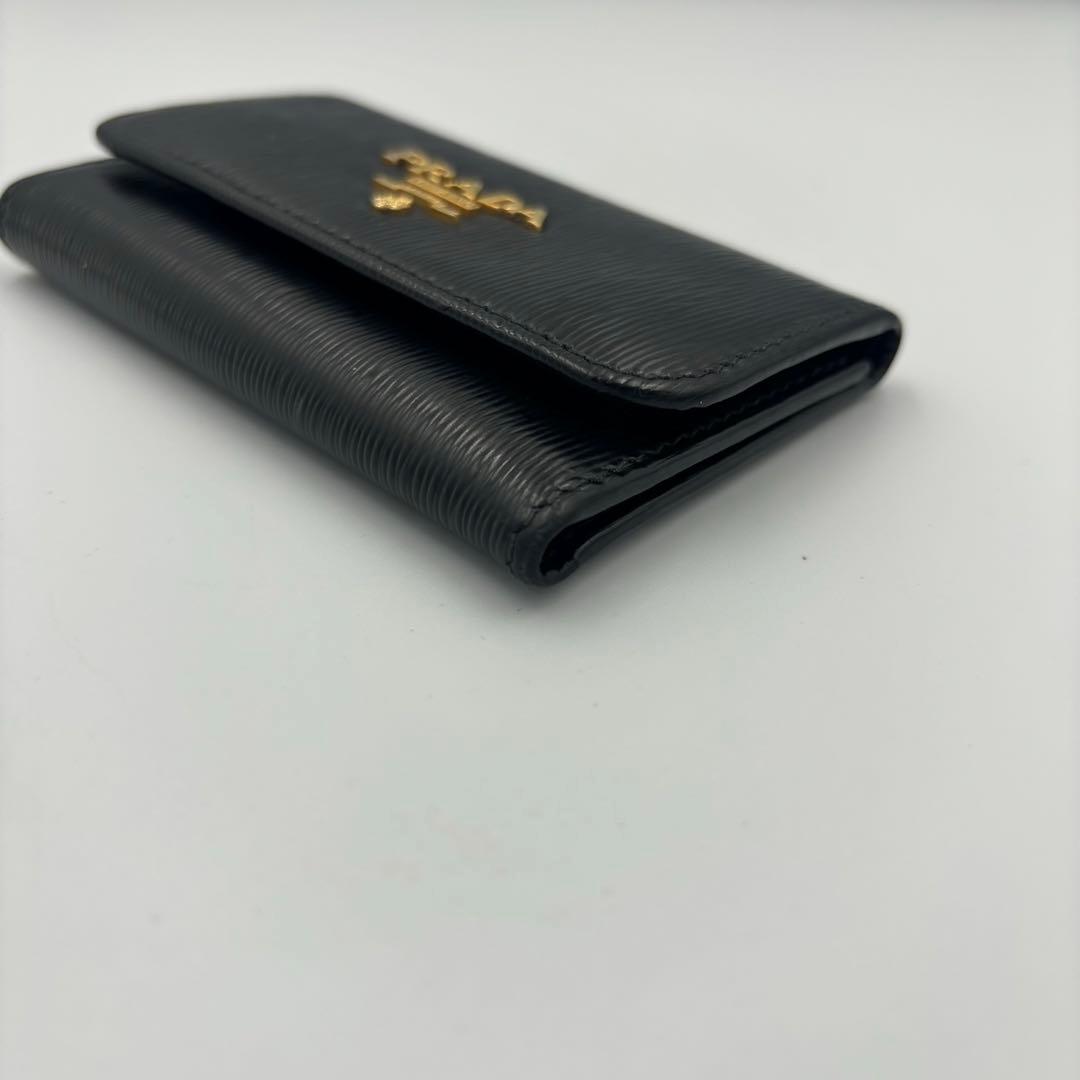 PRADA プラダ キーケース サフィアーノ
