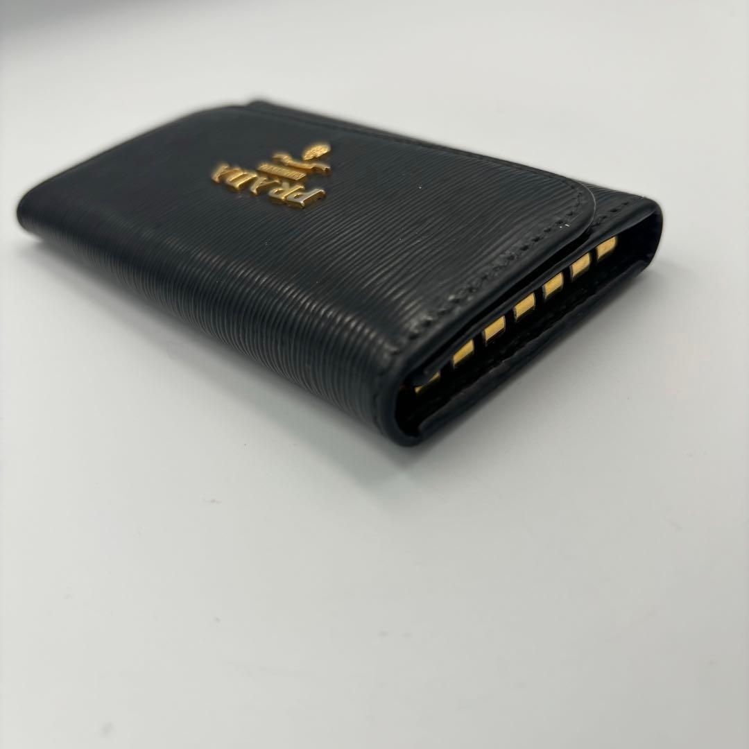 PRADA プラダ キーケース サフィアーノ